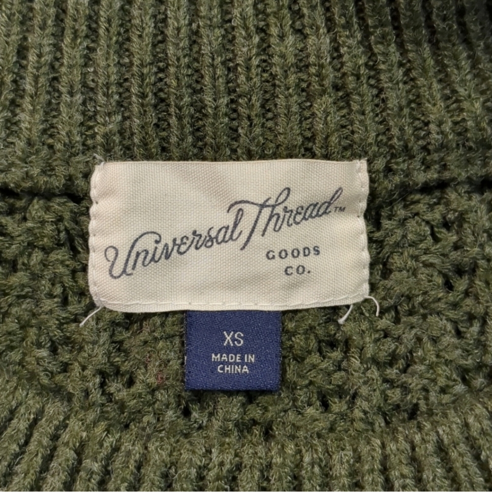 Universal Thread Women's Cable Knit Sweater - Picture 6 of 7